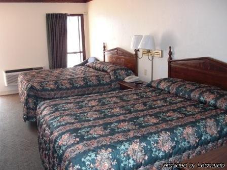 Stratford House Inn ادمون الغرفة الصورة