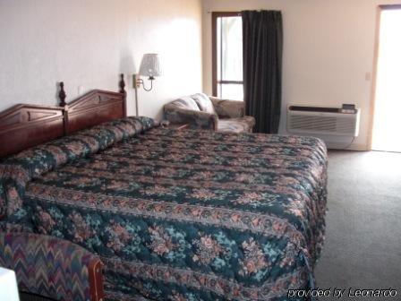 Stratford House Inn ادمون الغرفة الصورة